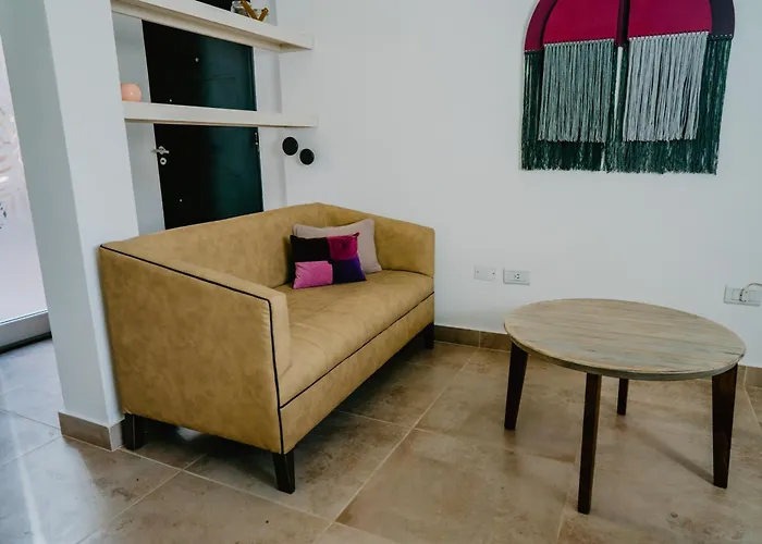 Portal Del Aguaribay, Complejo Boutique