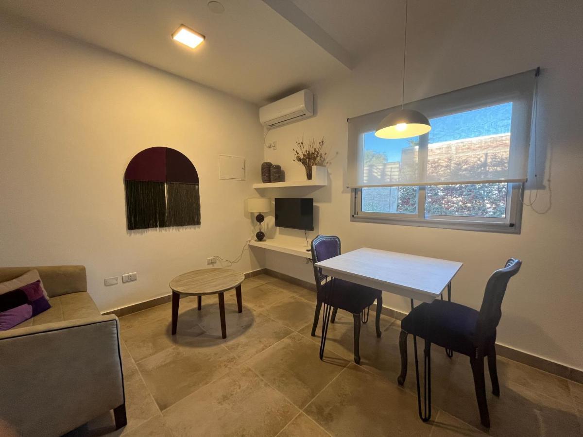 Portal Del Aguaribay, Complejo Boutique Apartment *
